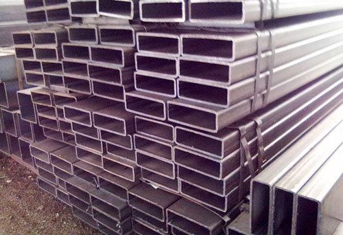 Rectangular steel tube