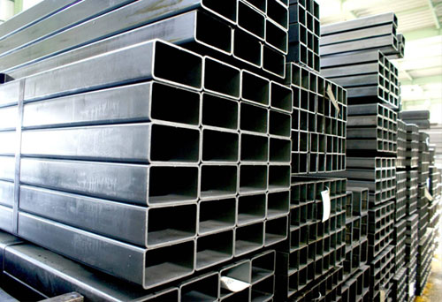 Rectangular steel tube